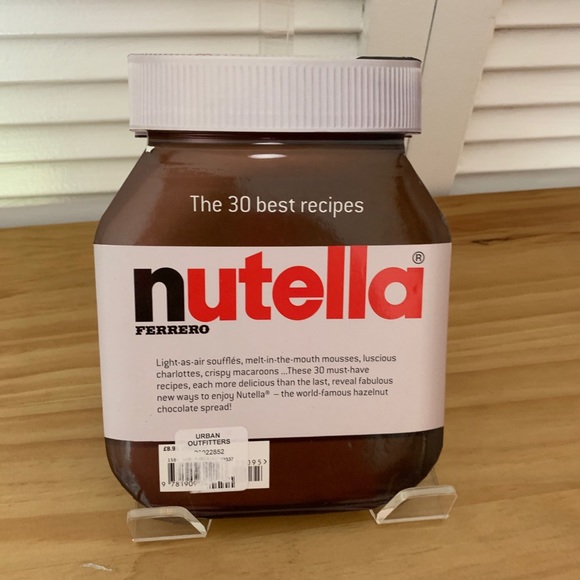 Nutella Ferrero 30 Recipe Cook Book - Picture 2 of 7
